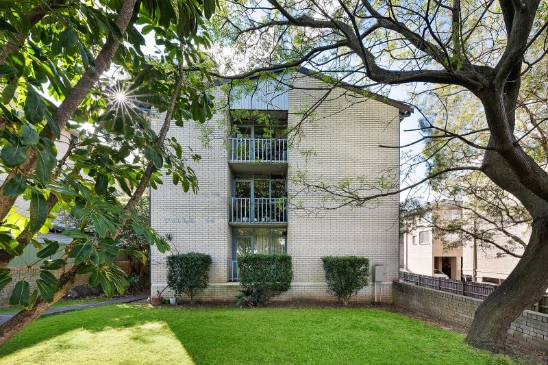 8/14-16 Pittwater Road, Gladesville