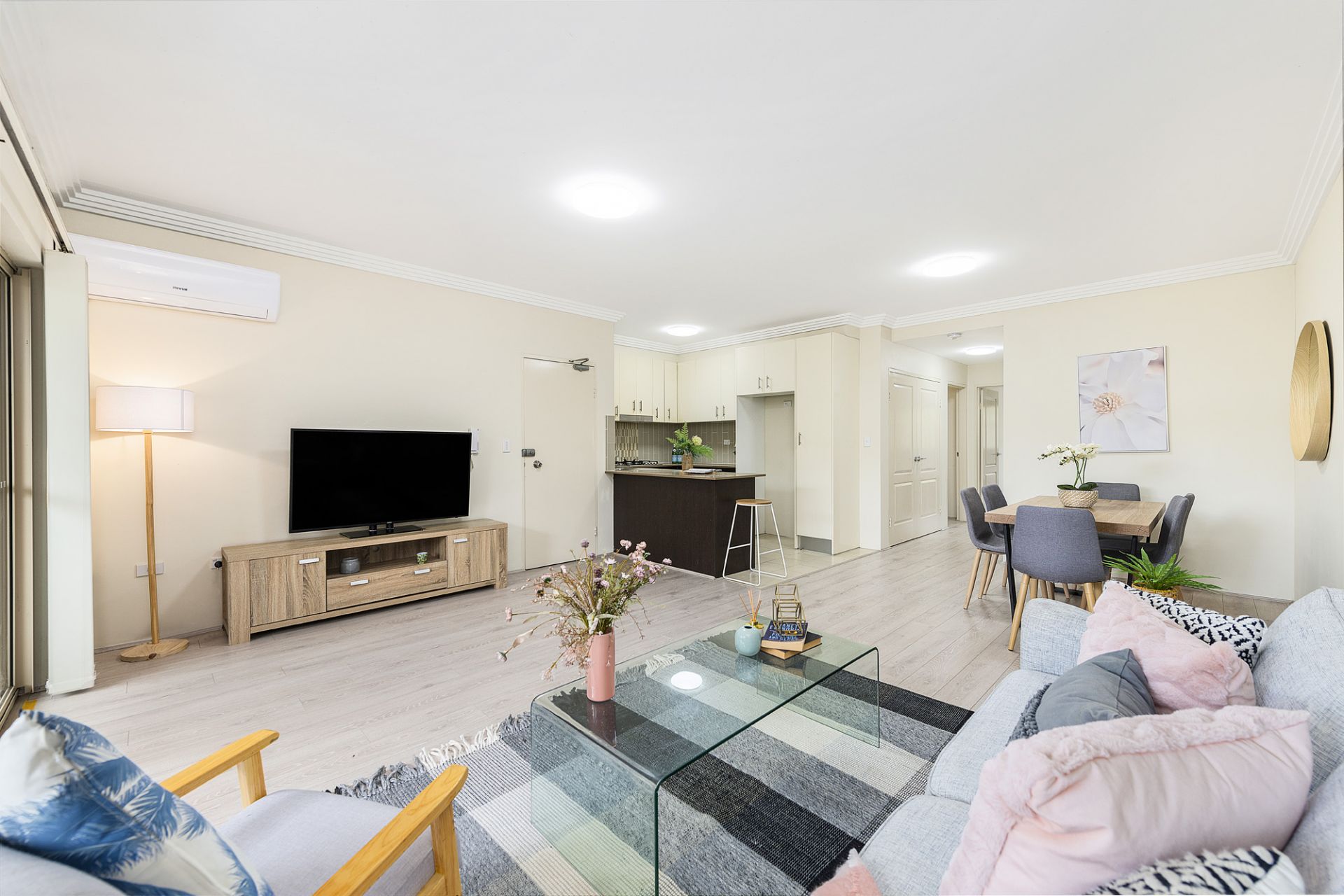 10/11-19 Mandemar Avenue, Homebush West, West - Thumbnail 3