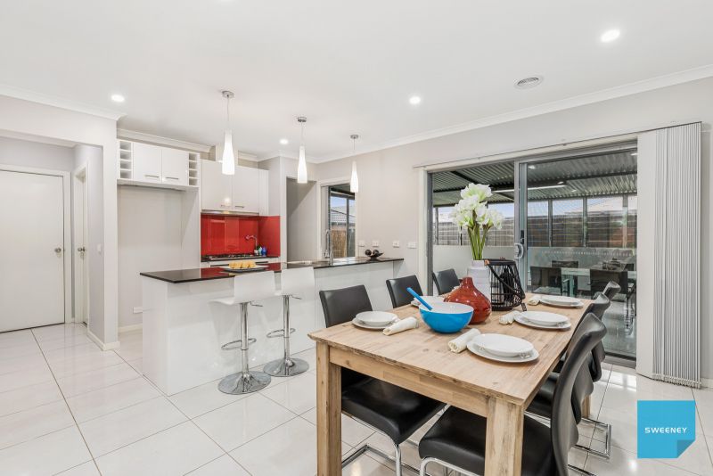 115 Enterprise Circuit, Fraser Rise - Thumbnail 5
