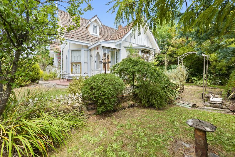 710 Doveton Street North, Soldiers Hill, Soldiers Hill - Thumbnail 4