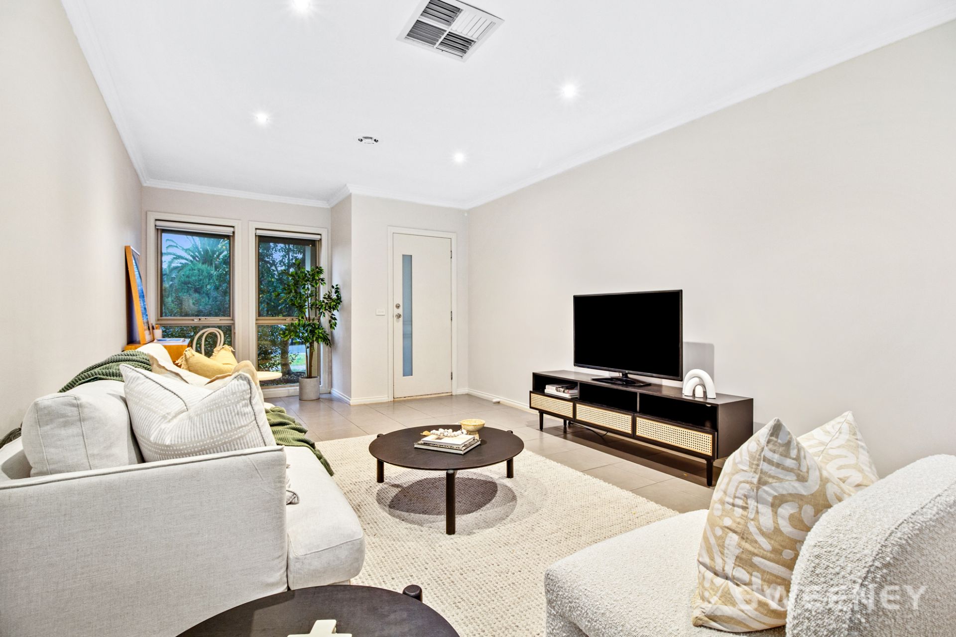 2 Waddell Court, Altona Meadows - Thumbnail 4