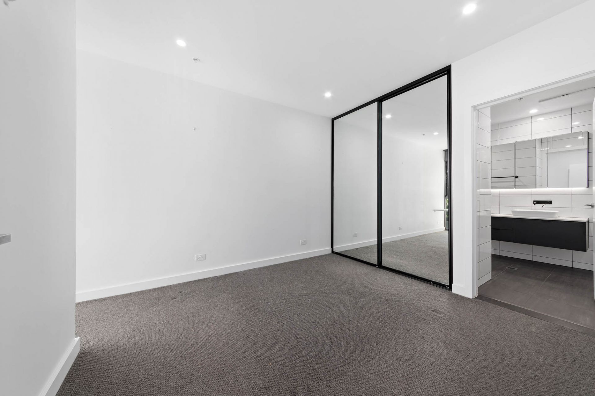 105/88 Orrong Crescent, Caulfield North - Thumbnail 4