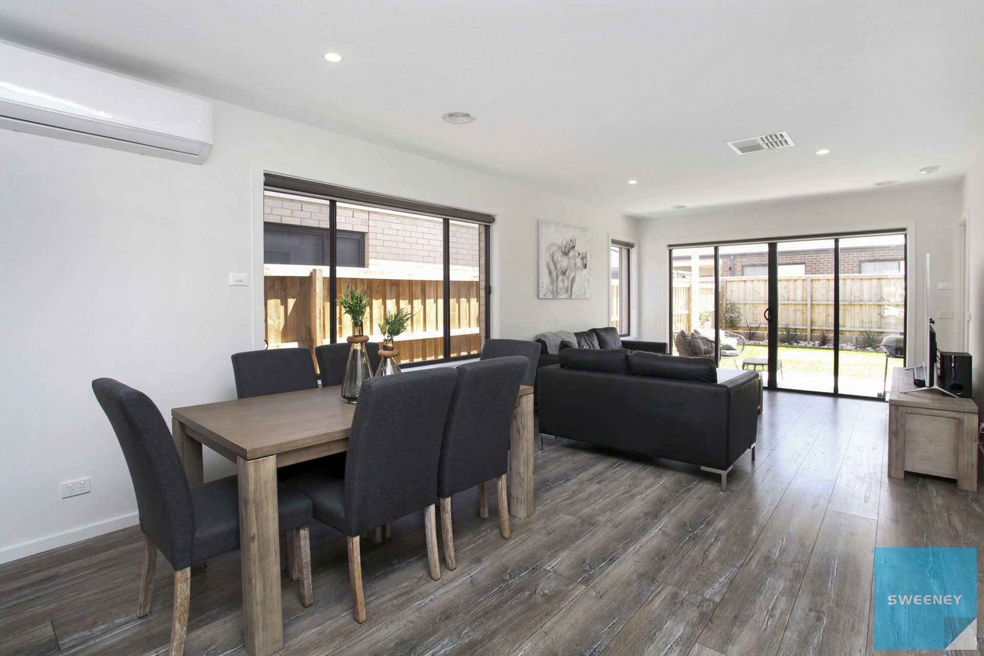 6 Eaglecrest Avenue, Fraser Rise - Thumbnail 7