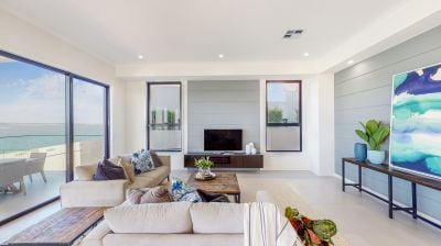 Near New Contemporary Broadwater Beauty