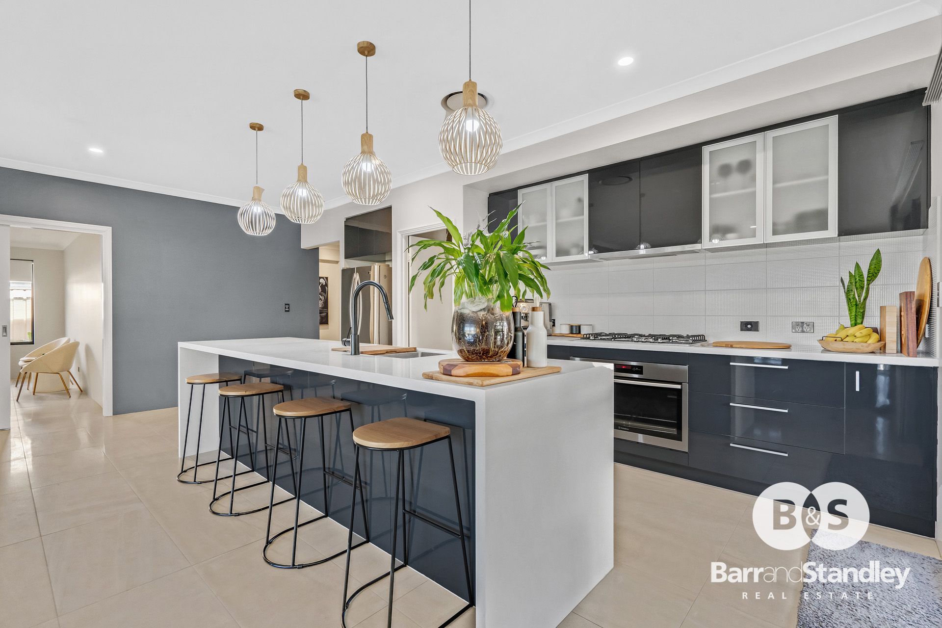 22 Peninsula Lakes Drive Eaton , WA