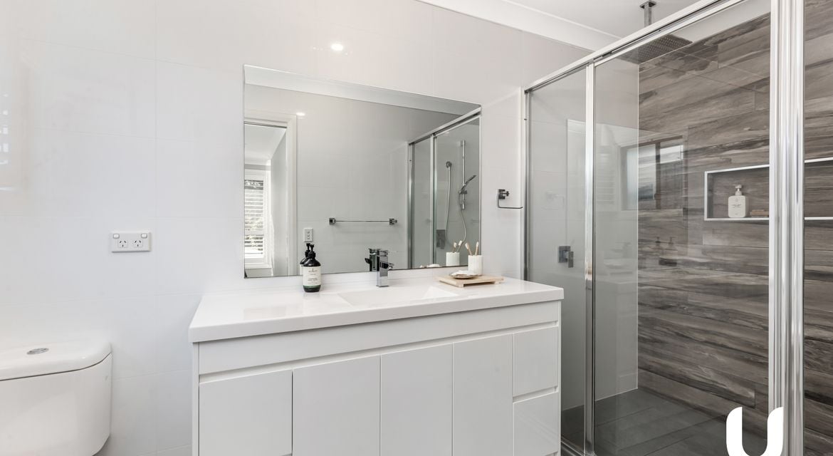 Gledswood Hills 6 Downing Way