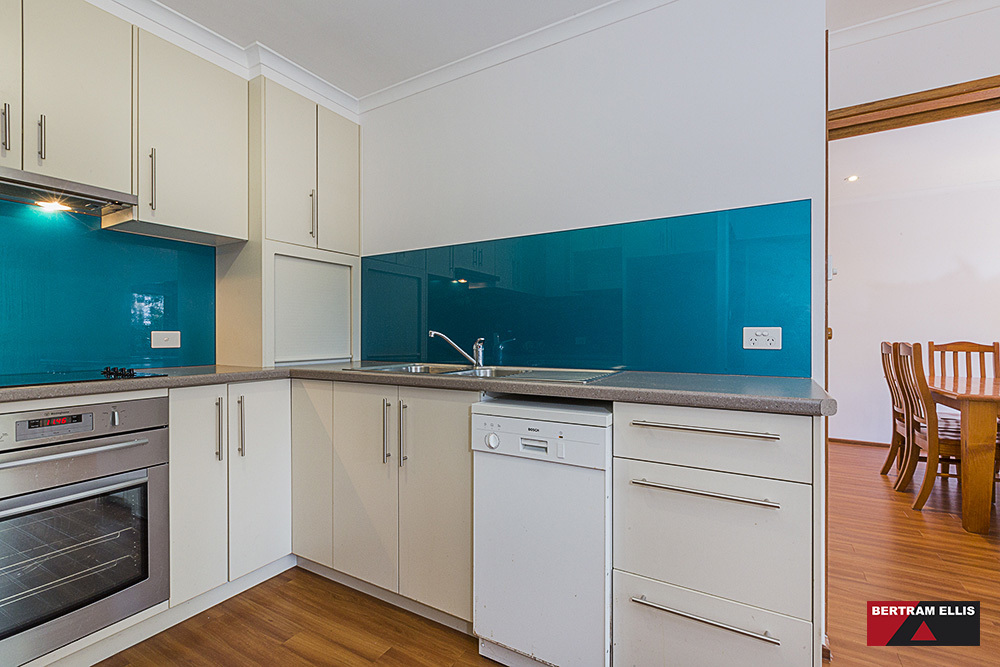 11 Kidman Close, Kambah - Thumbnail 7