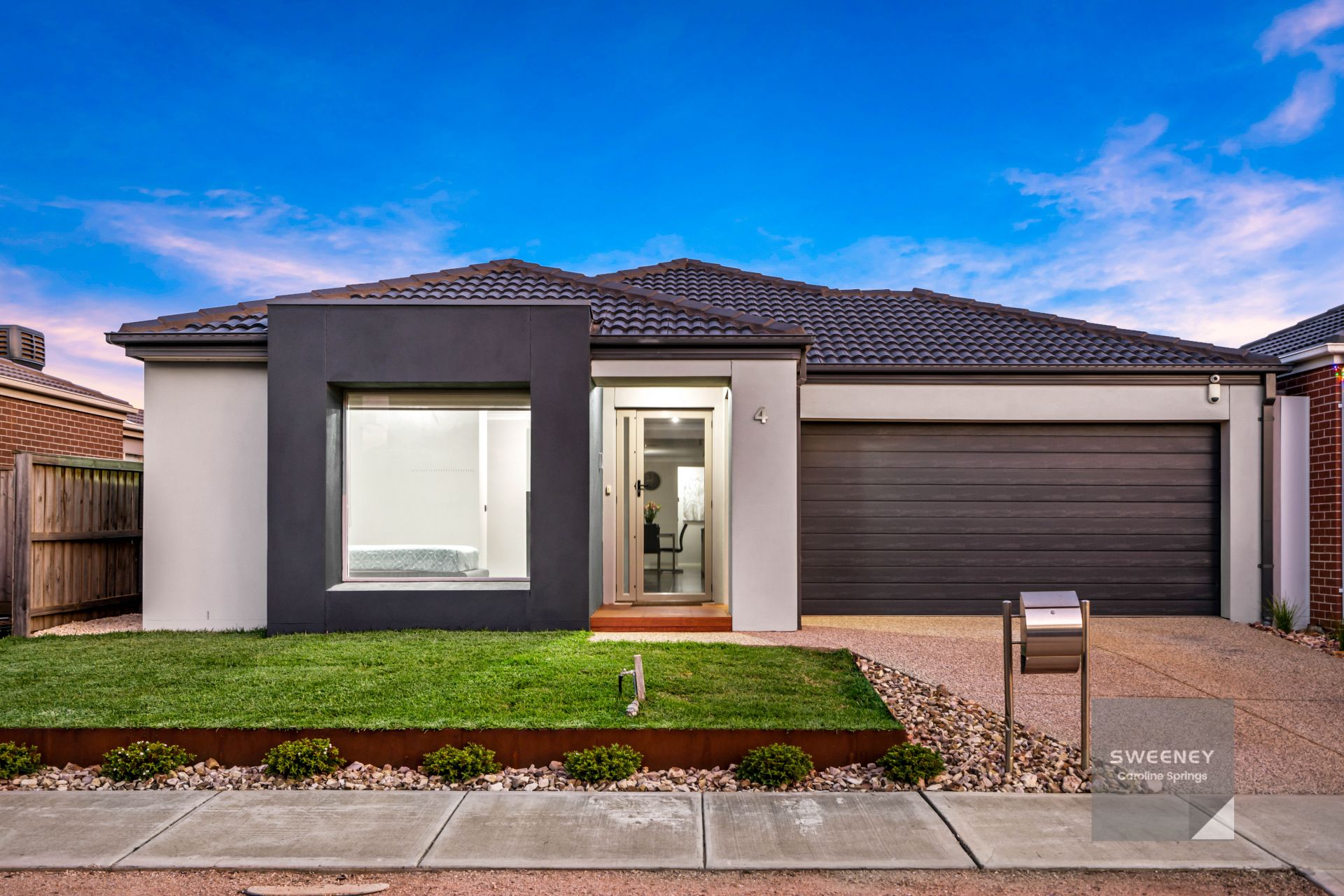 4 Jardine Drive, Fraser Rise - Thumbnail 2