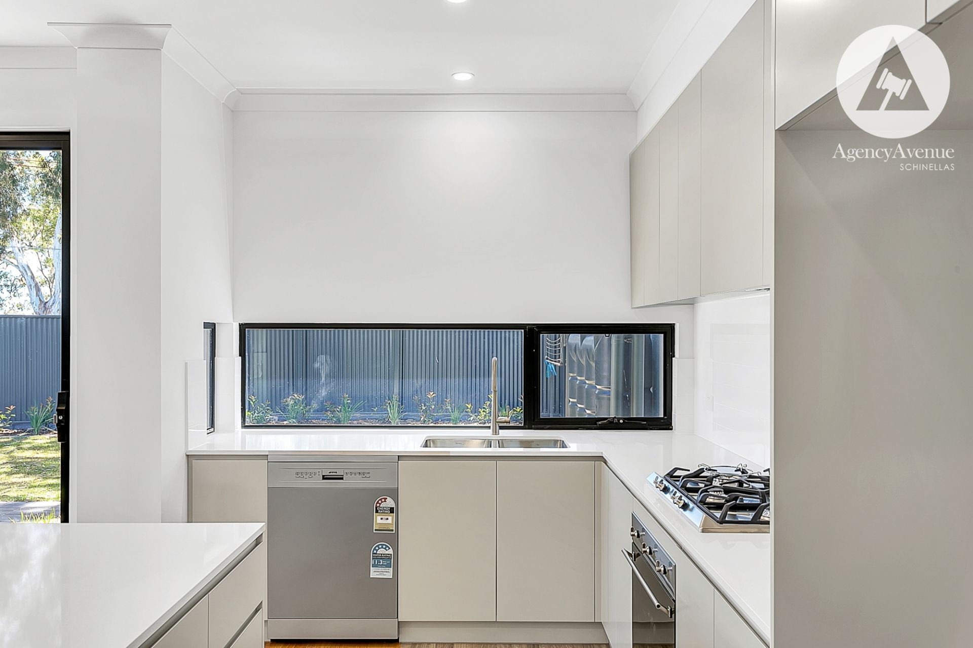 2A Balmoral Avenue, North Brighton - Thumbnail 4