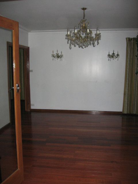 LARGE FAMILY HOME + RUMPUS ROOM