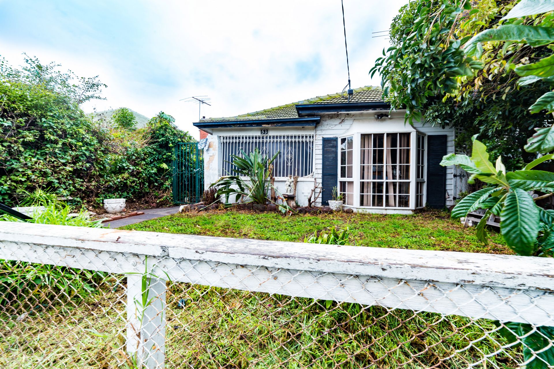 53 Elphinstone Street, West Footscray - Thumbnail 2
