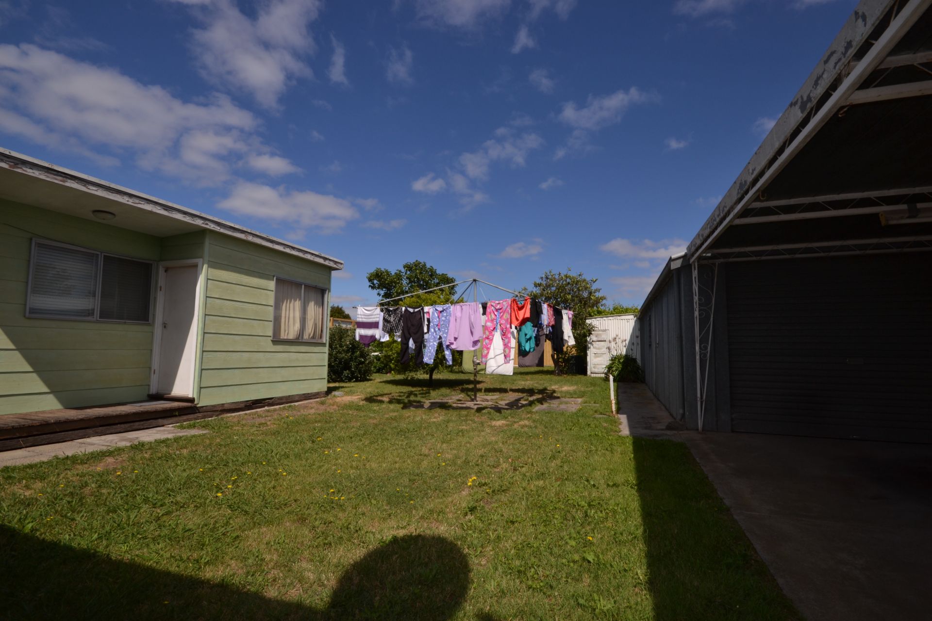 GREAT SIZED FAMILY HOME - 6 MONTH LEASE!