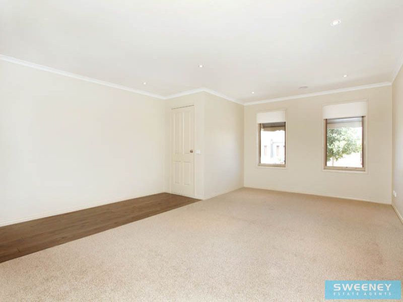 40 Gisborne Way, Caroline Springs - Thumbnail 4