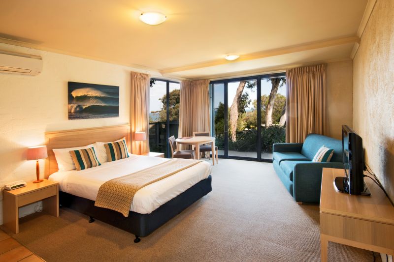 4 Howard Street, Lorne, VIC, Lorne - Thumbnail 2