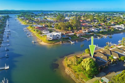 Premier Dual Waterfrontage Villa Home