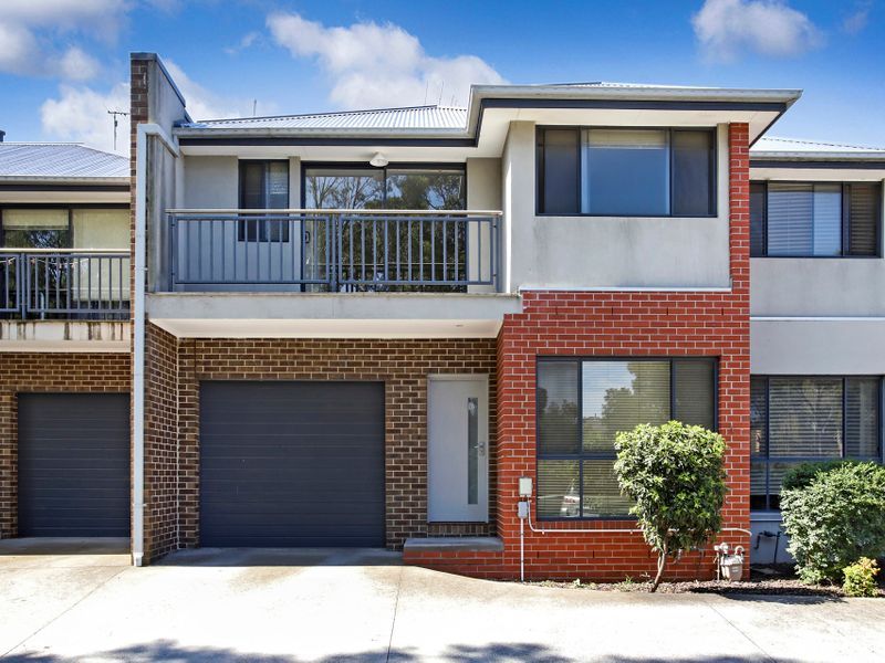 4/21 Waratah Street WEST FOOTSCRAY VIC, West Footscray - Thumbnail 2