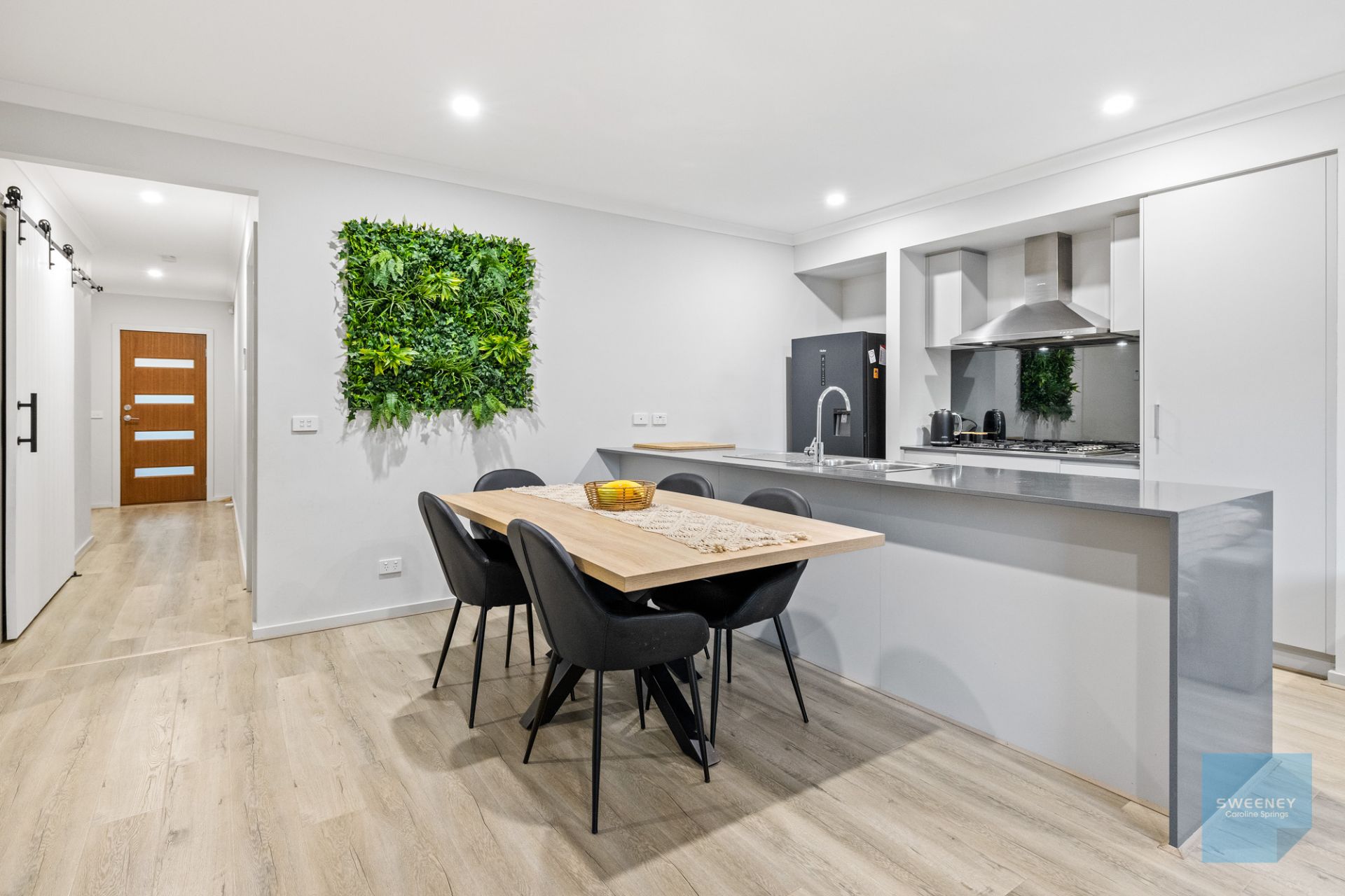 14 Pigato Crescent, Deanside - Thumbnail 3