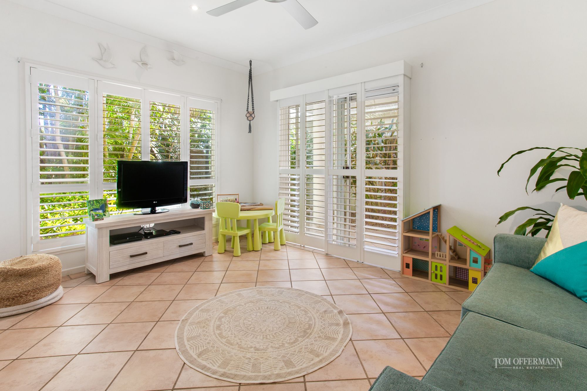 Real Estate For Sale 42 Mahogany Drive Marcus Beach , QLD