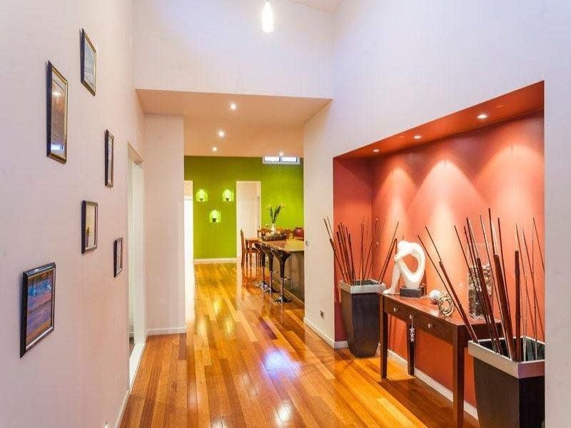 8 Milborne Drive OCEAN GROVE VIC, Ocean Grove - Thumbnail 2