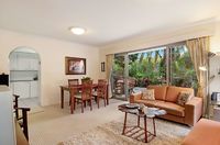 23/10 Batemans Road, Gladesville
