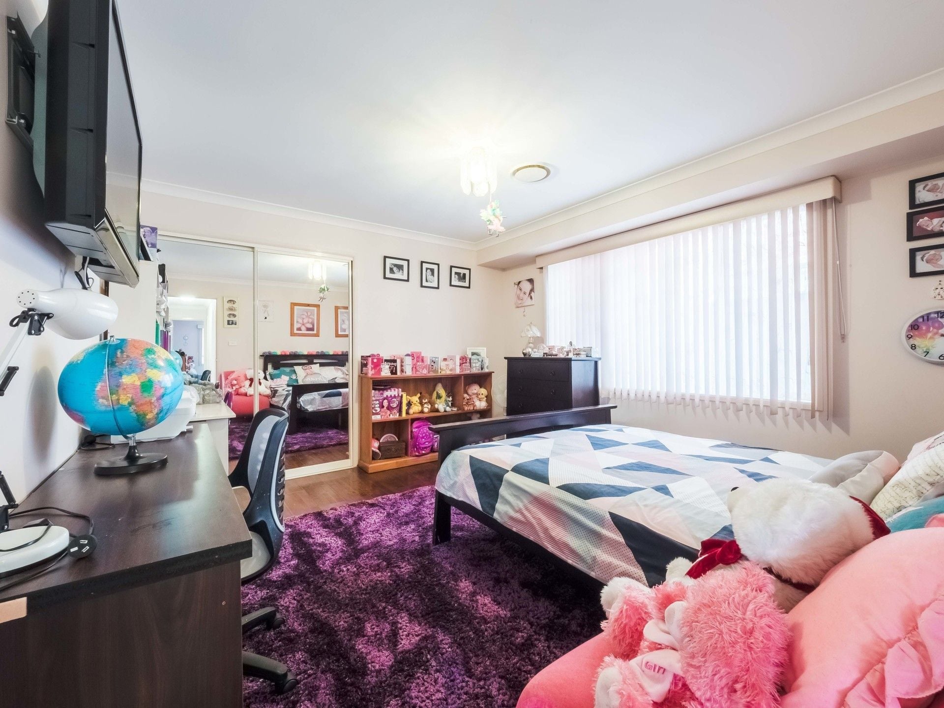 Woodcroft 24 Cobblestone Grove