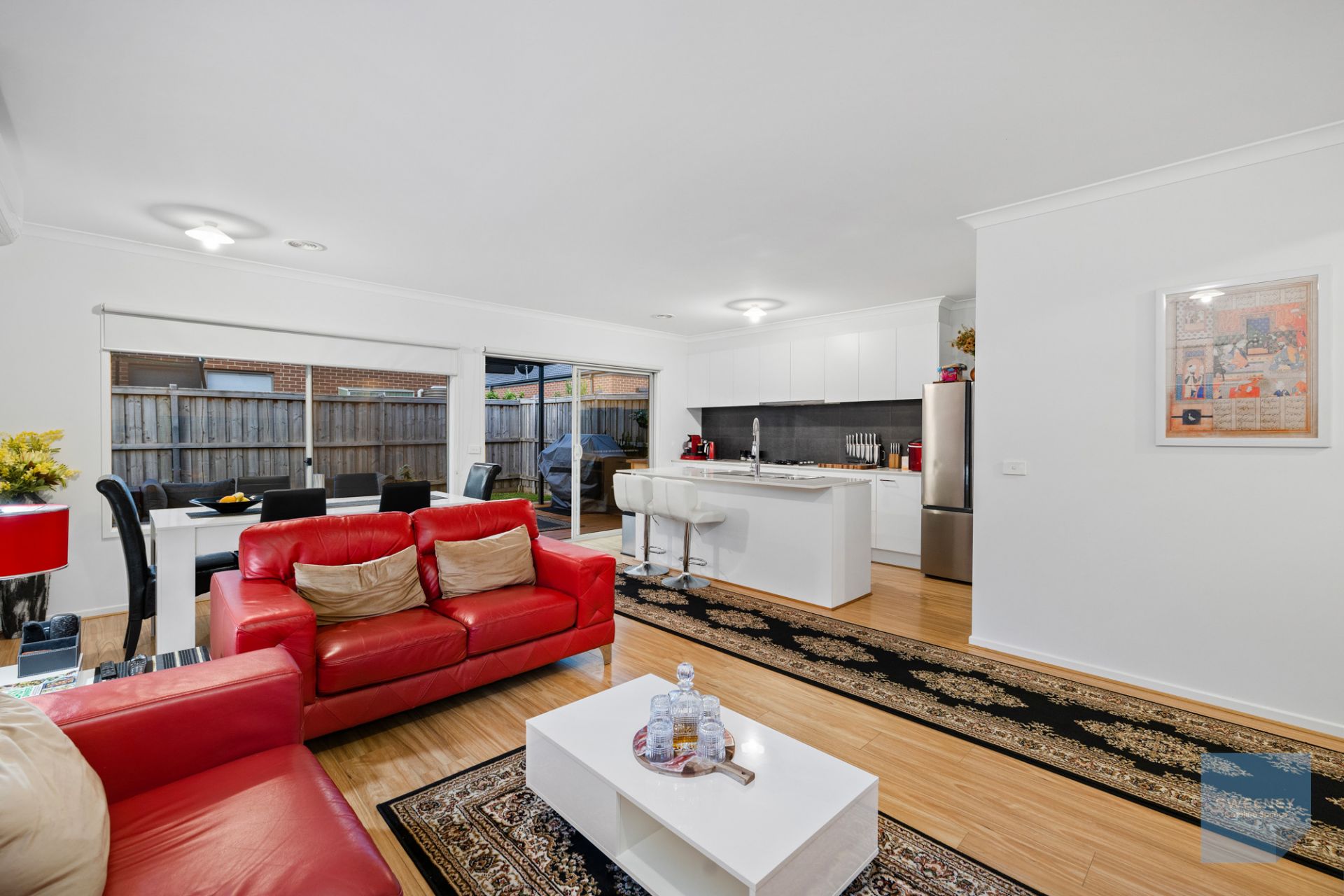 14 Florey Avenue, Fraser Rise - Thumbnail 7