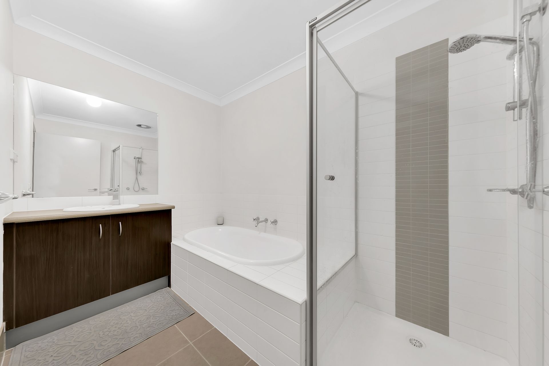 Beautifully Presented Townhouse!