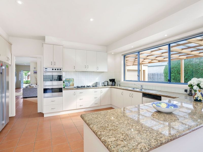 7 Shah Court, Torquay - Thumbnail 5