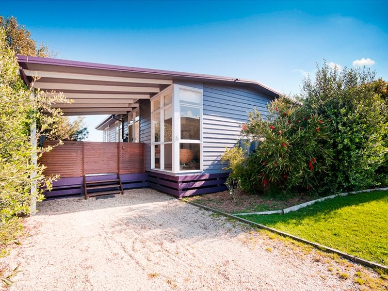 6 Murray Square, Apollo Bay - Thumbnail 2