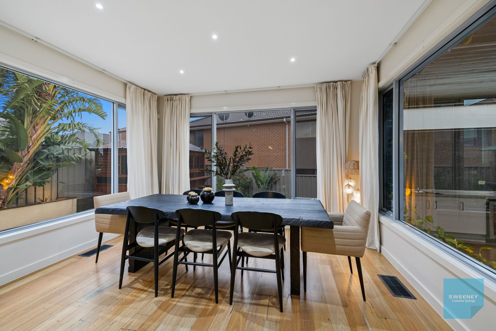 44 Rutherglen Way, Caroline Springs - Thumbnail 8