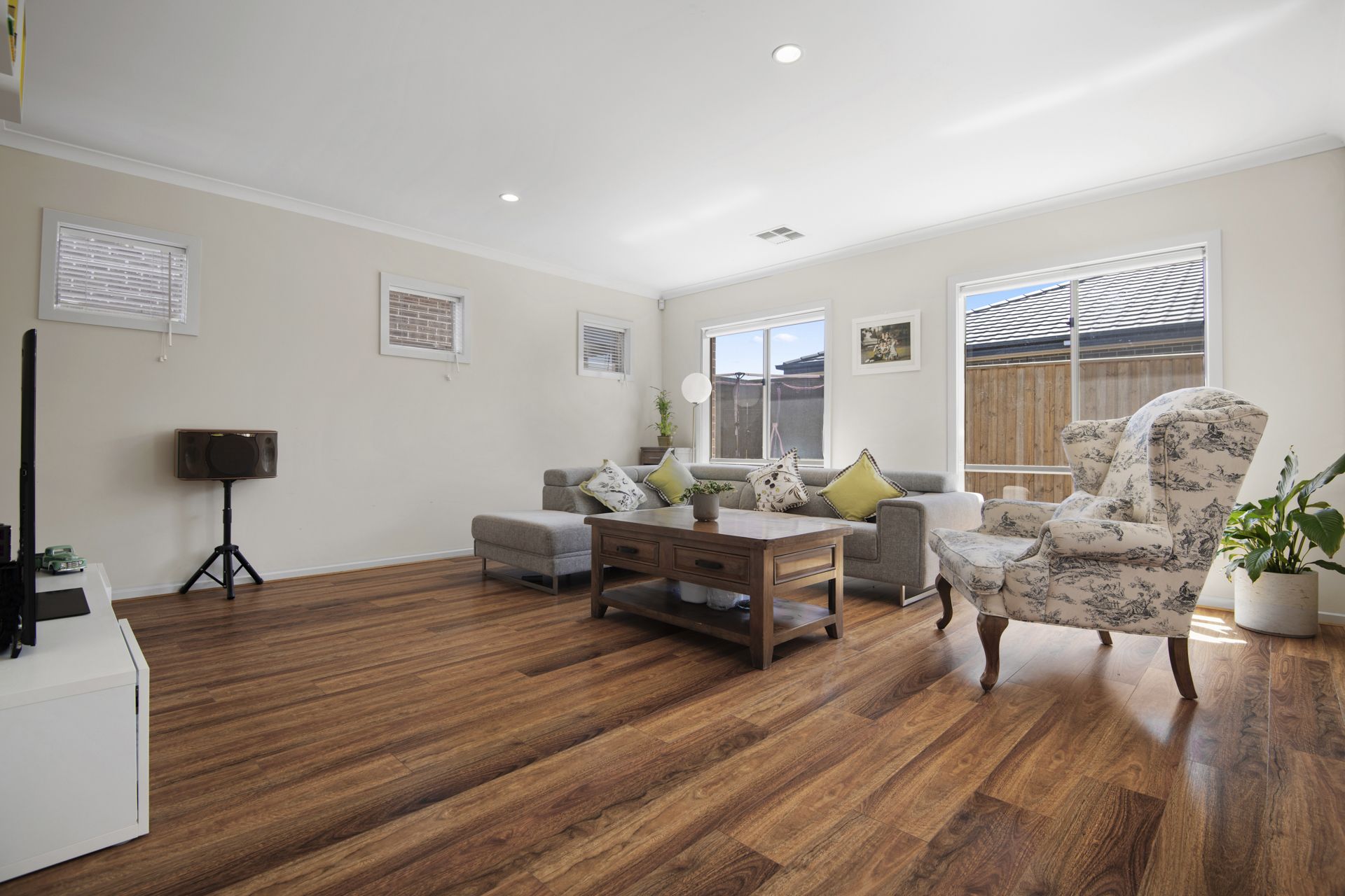 AFFORDABLE BOUTIQUE FAMILY HOME