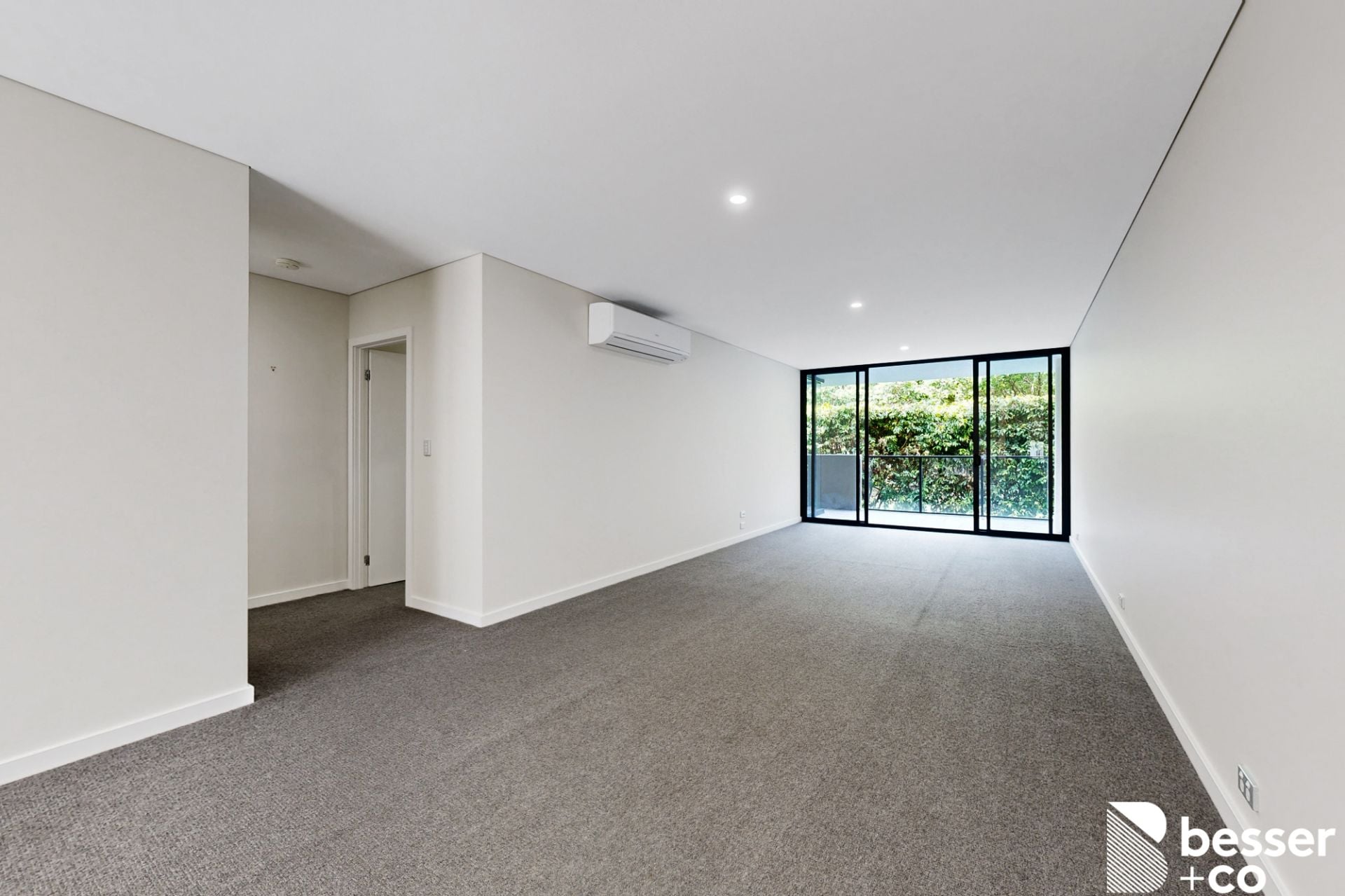 303/41 Chapel Mews, South Yarra - Thumbnail 4