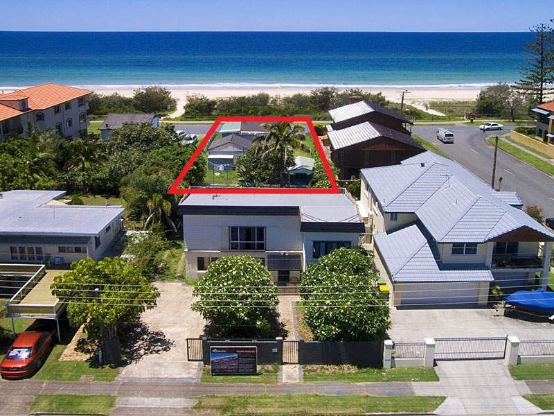 250 Pacific Parade BILINGA QLD, Bilinga - Thumbnail 2