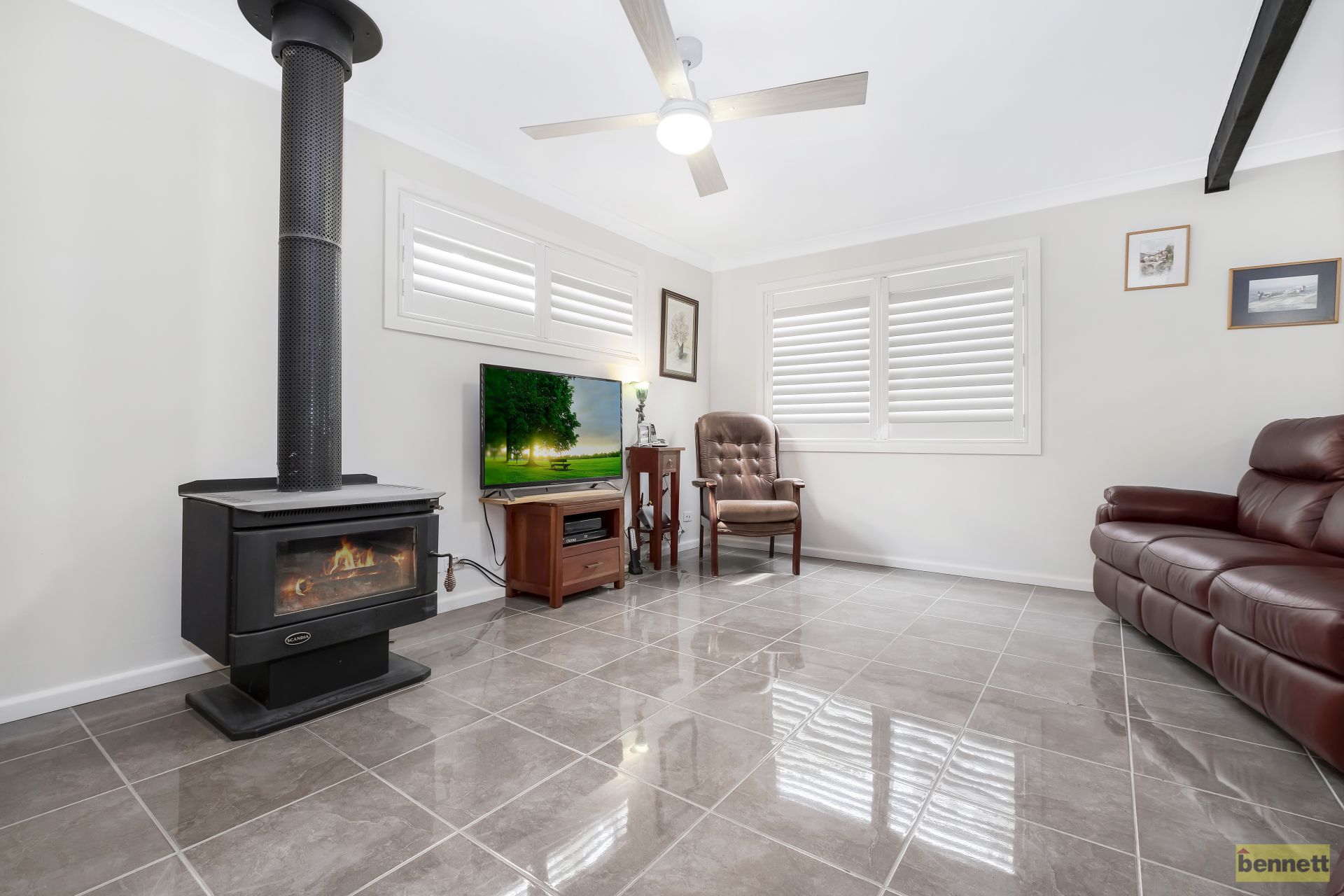 282 Lieutenant Bowen Drive, Bowen Mountain - Thumbnail 6