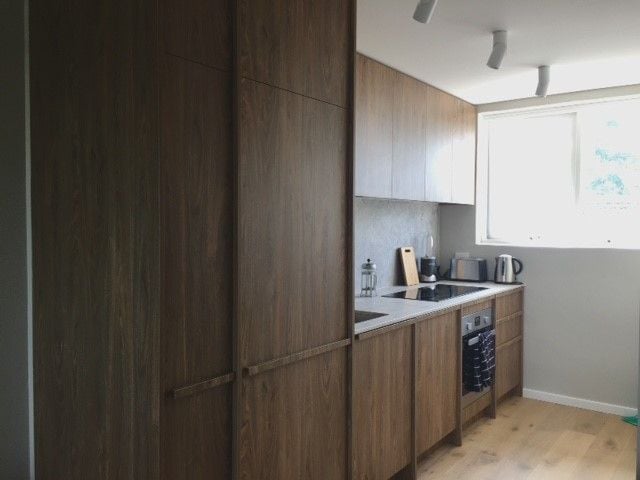 Executive Lifestyle in Quiet, Secure Block
