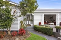 4 Bayview Road, Mornington VIC, Mornington - Image 1