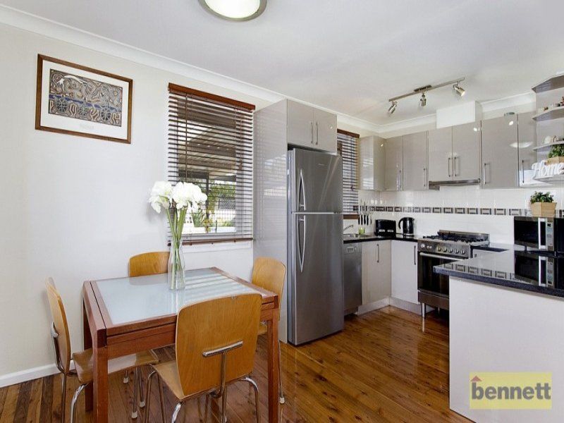 6 Cornwell Avenue, Hobartville - Thumbnail 5