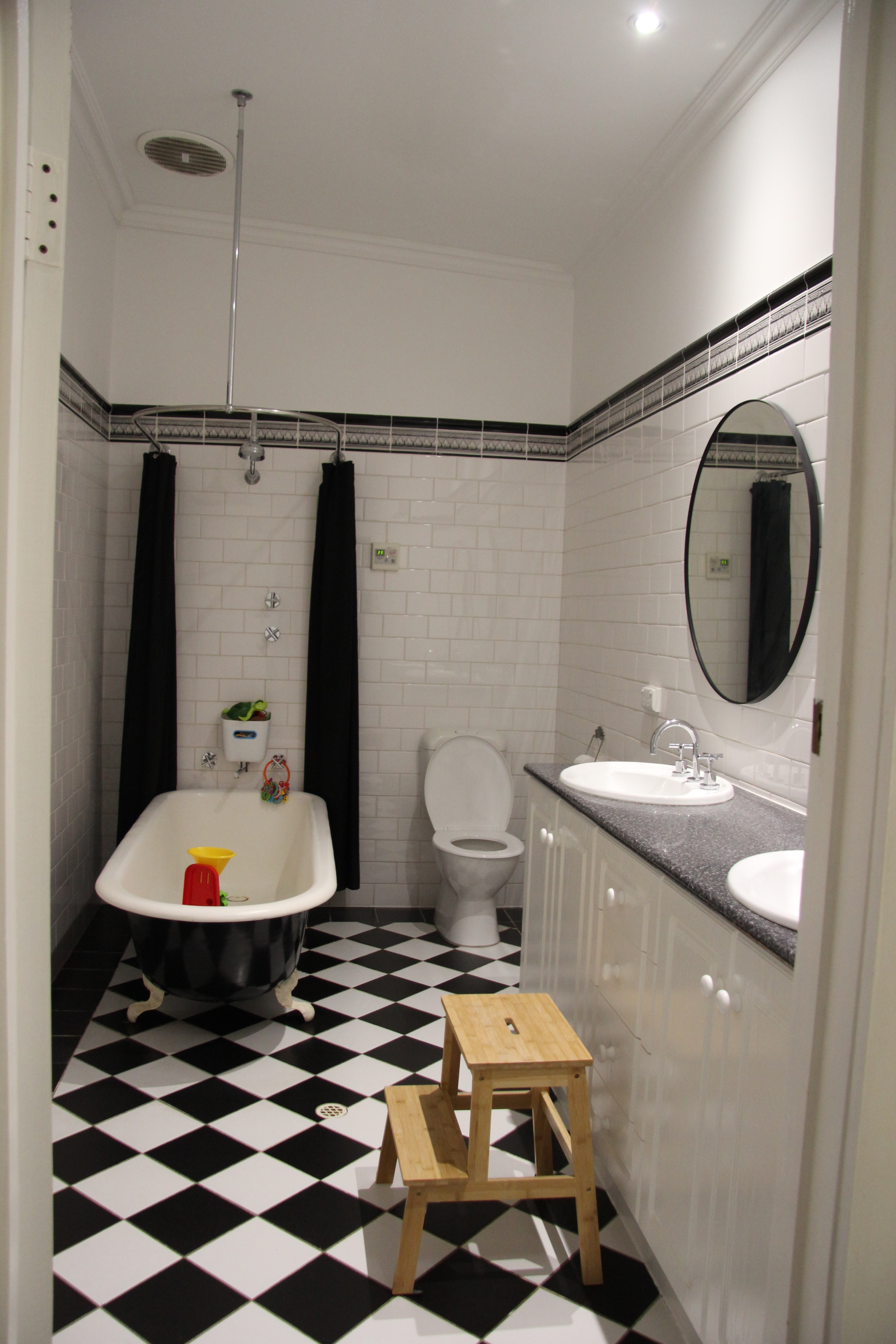 16  Joanna Street Largs Bay 5016