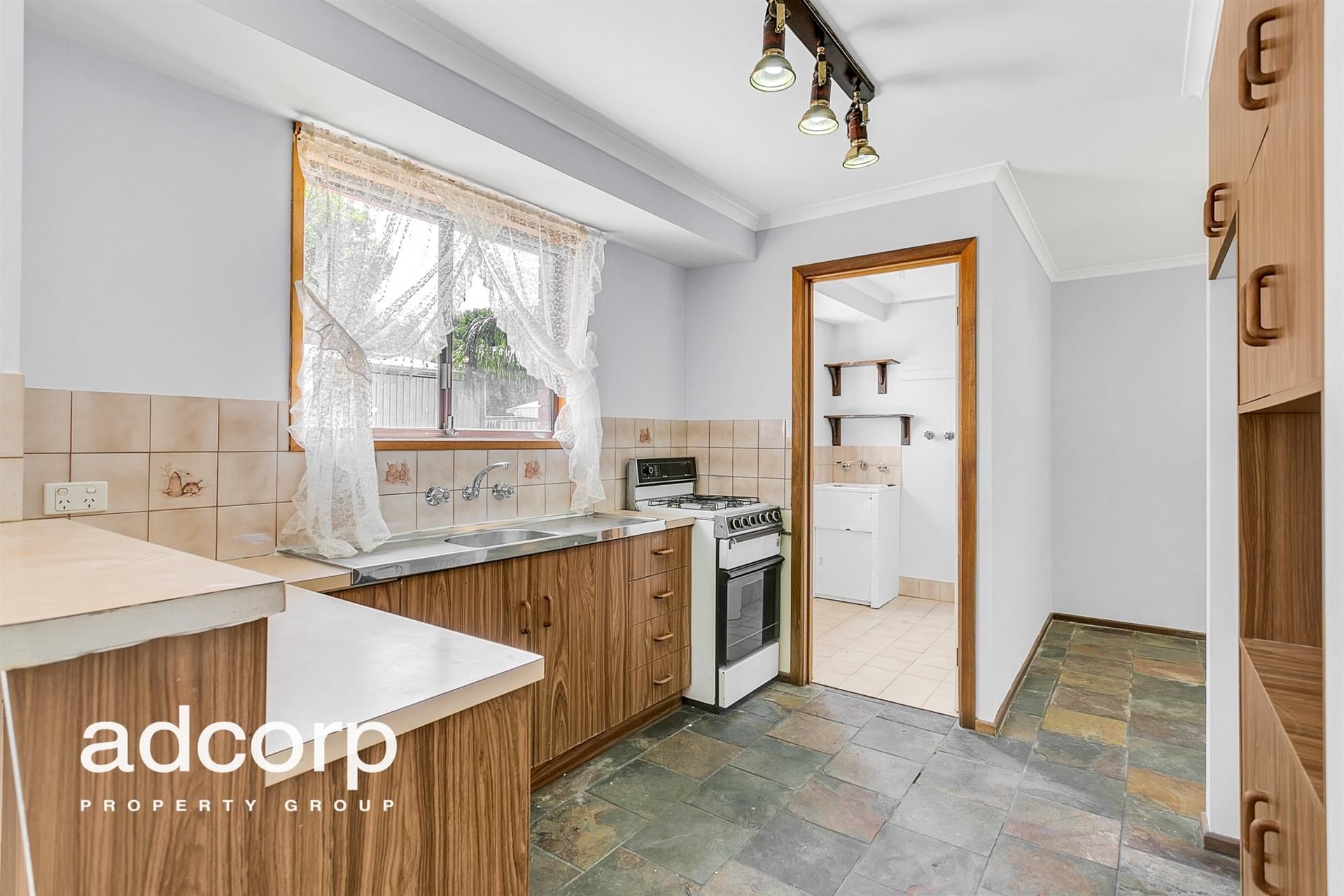 39 Swallow Crescent Parafield Gardens SA, Parafield Gardens - Thumbnail 5