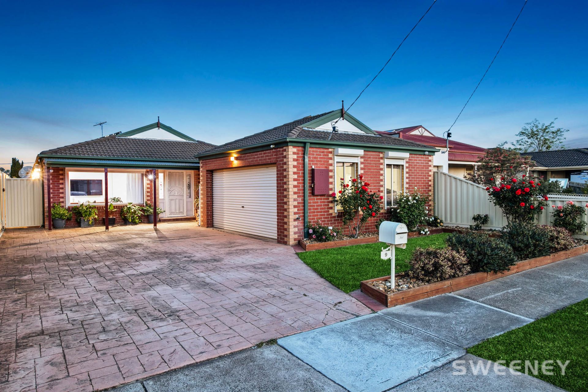 9 Carruthers Court, Altona Meadows - Thumbnail 2