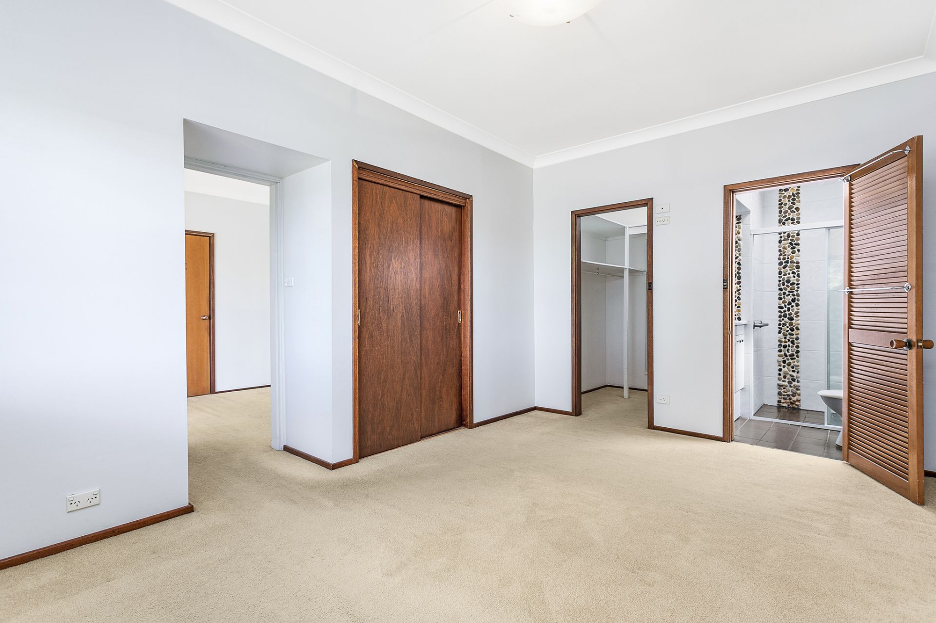 27 Nullaburra Road Caringbah NSW, Caringbah - Thumbnail 6