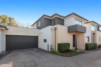 2/9 Kristian Court, Mount Martha VIC