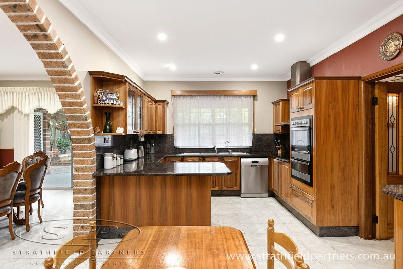 14 Armitree Street, Kingsgrove, Kingsgrove - Thumbnail 3