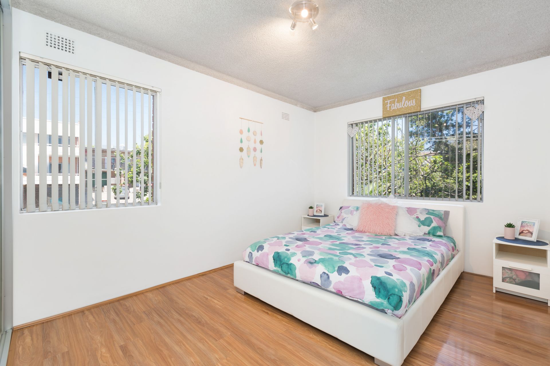 11-35-37-banksia-road-caringbah-mattblak-property