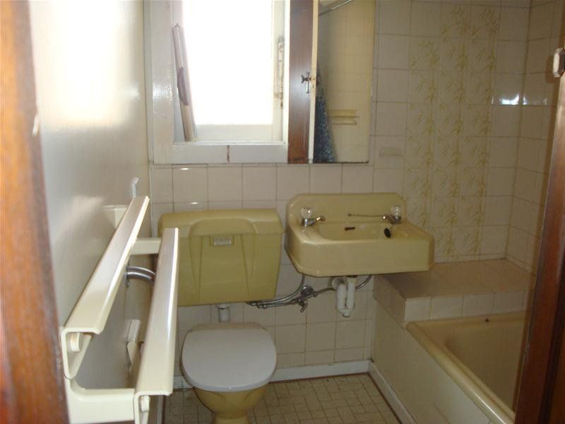 Prime Location - Has It All!