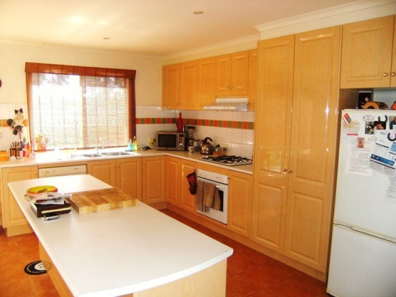1 Salina Walk, Caroline Springs - Thumbnail 3