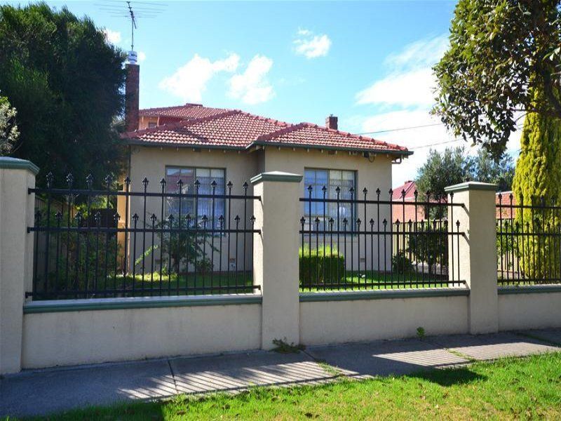 22 Grandview Road, Preston
