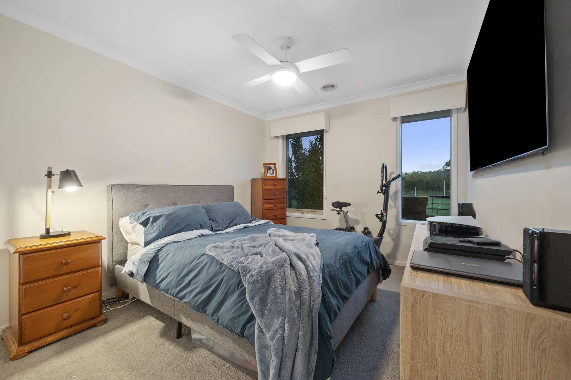 ULTIMATE ENTERTAINER - RESORT STYLE LIVING