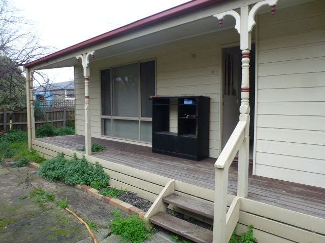THREE BEDROOM WITH FULLY SELF-CONTAINED BUNGALOW!