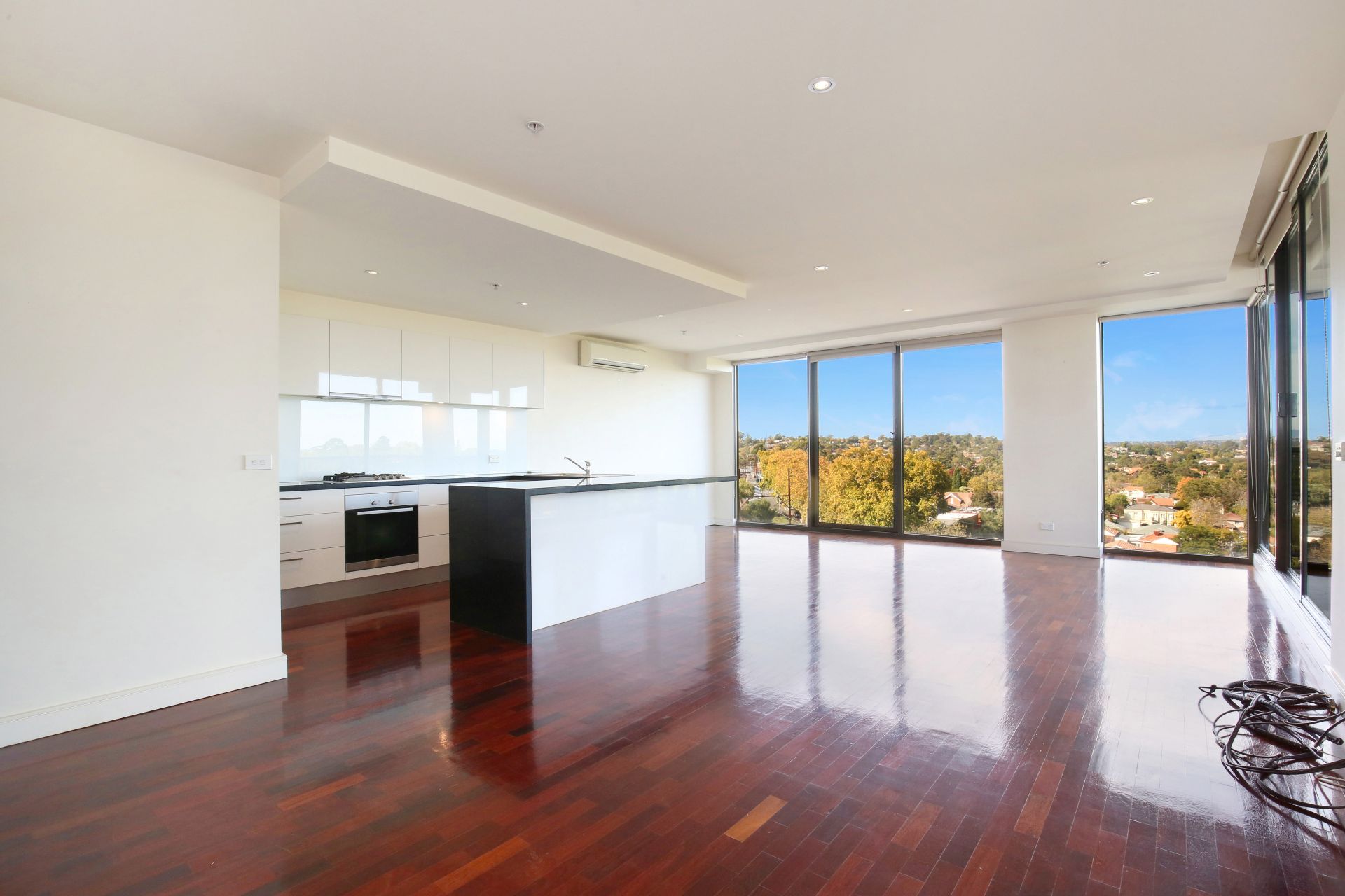 **Modern Apartment Living**
